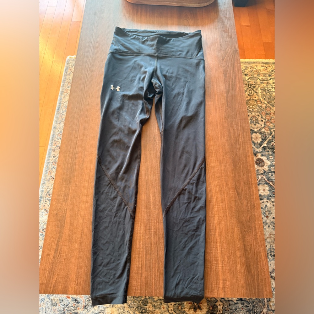 Under Armour Jet Black Performance Leggings